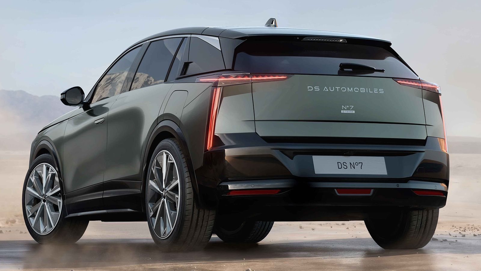 Αυτό είναι το νέο DS No7